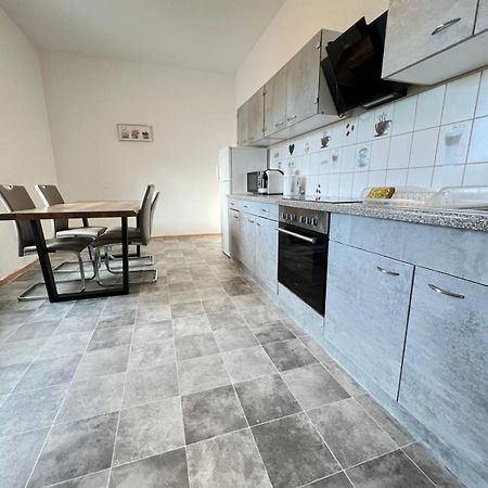 Apartments Im Herzen Von Neumuenster Innenstadt & Hbf Fusslaeufig, Mit Privatparkplatz Exteriér fotografie