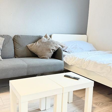 Apartments Im Herzen Von Neumuenster Innenstadt & Hbf Fusslaeufig, Mit Privatparkplatz Exteriér fotografie