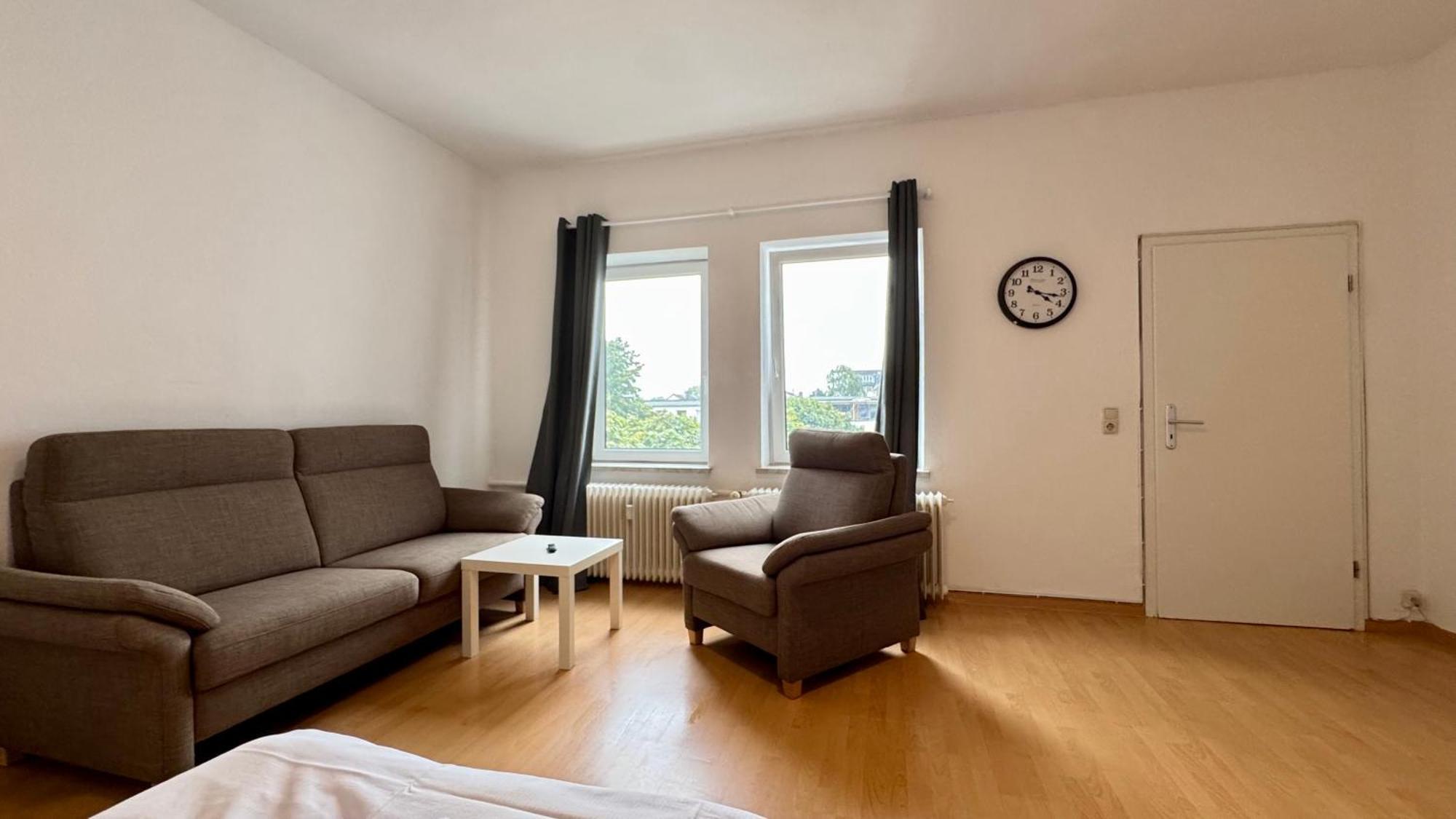 Apartments Im Herzen Von Neumuenster Innenstadt & Hbf Fusslaeufig, Mit Privatparkplatz Exteriér fotografie
