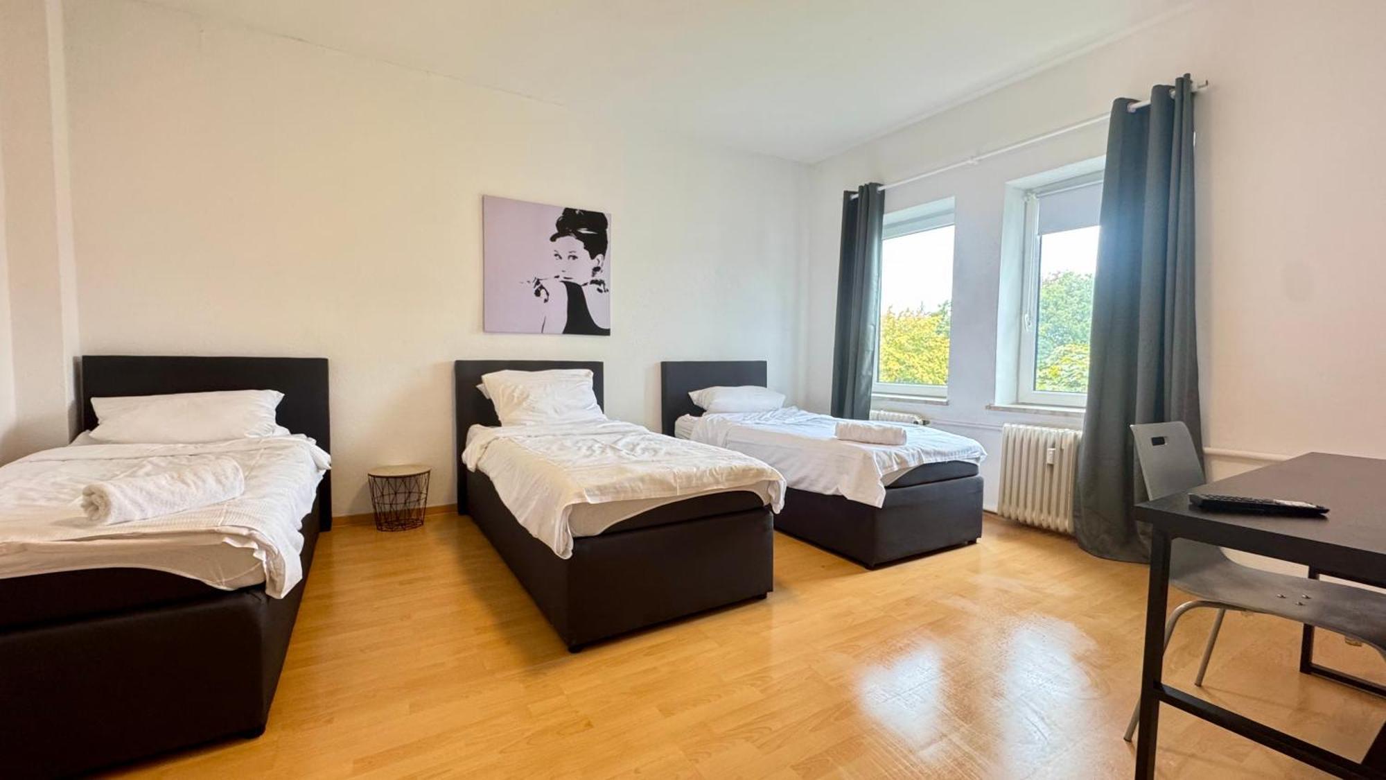 Apartments Im Herzen Von Neumuenster Innenstadt & Hbf Fusslaeufig, Mit Privatparkplatz Exteriér fotografie