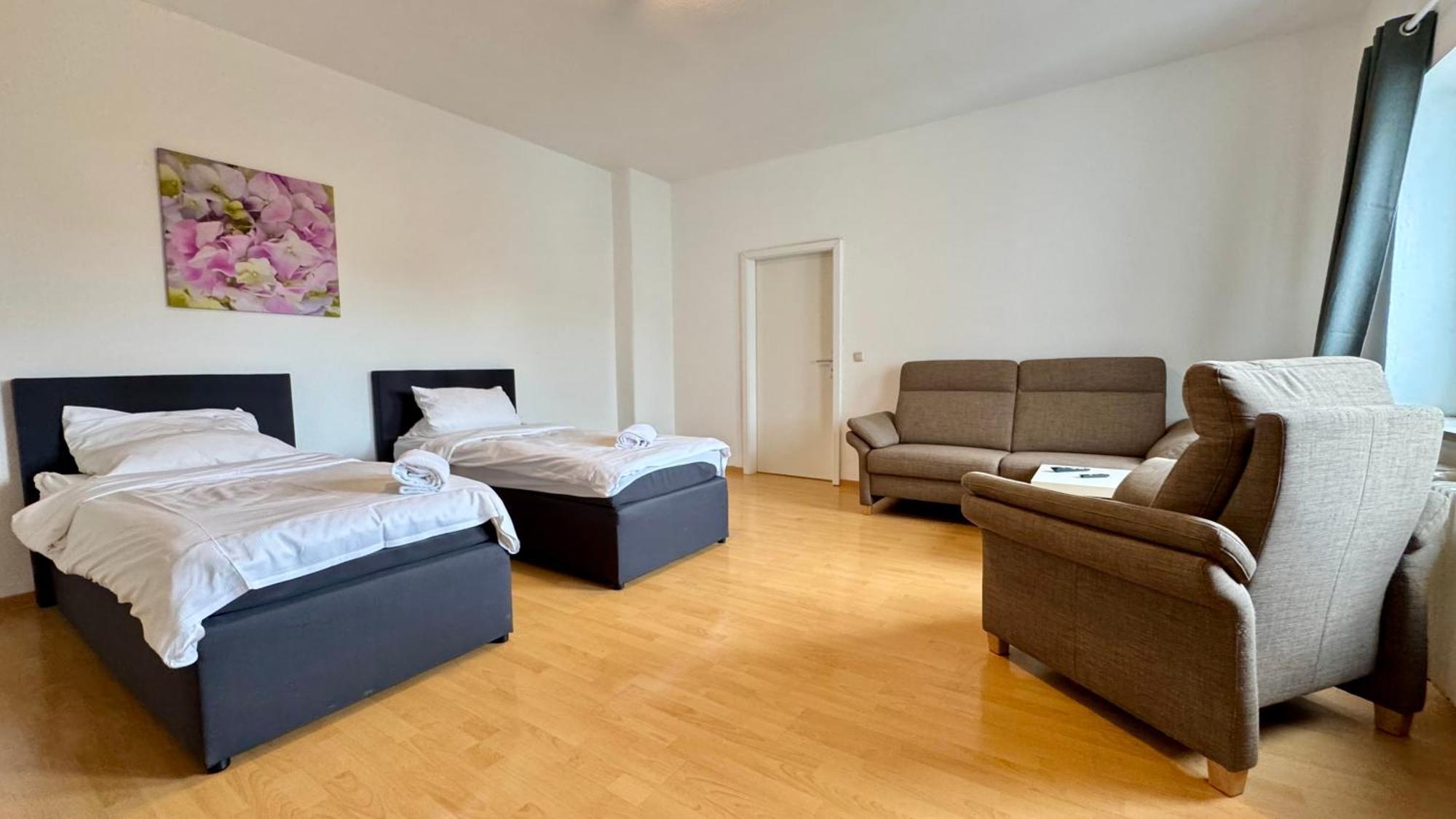 Apartments Im Herzen Von Neumuenster Innenstadt & Hbf Fusslaeufig, Mit Privatparkplatz Exteriér fotografie